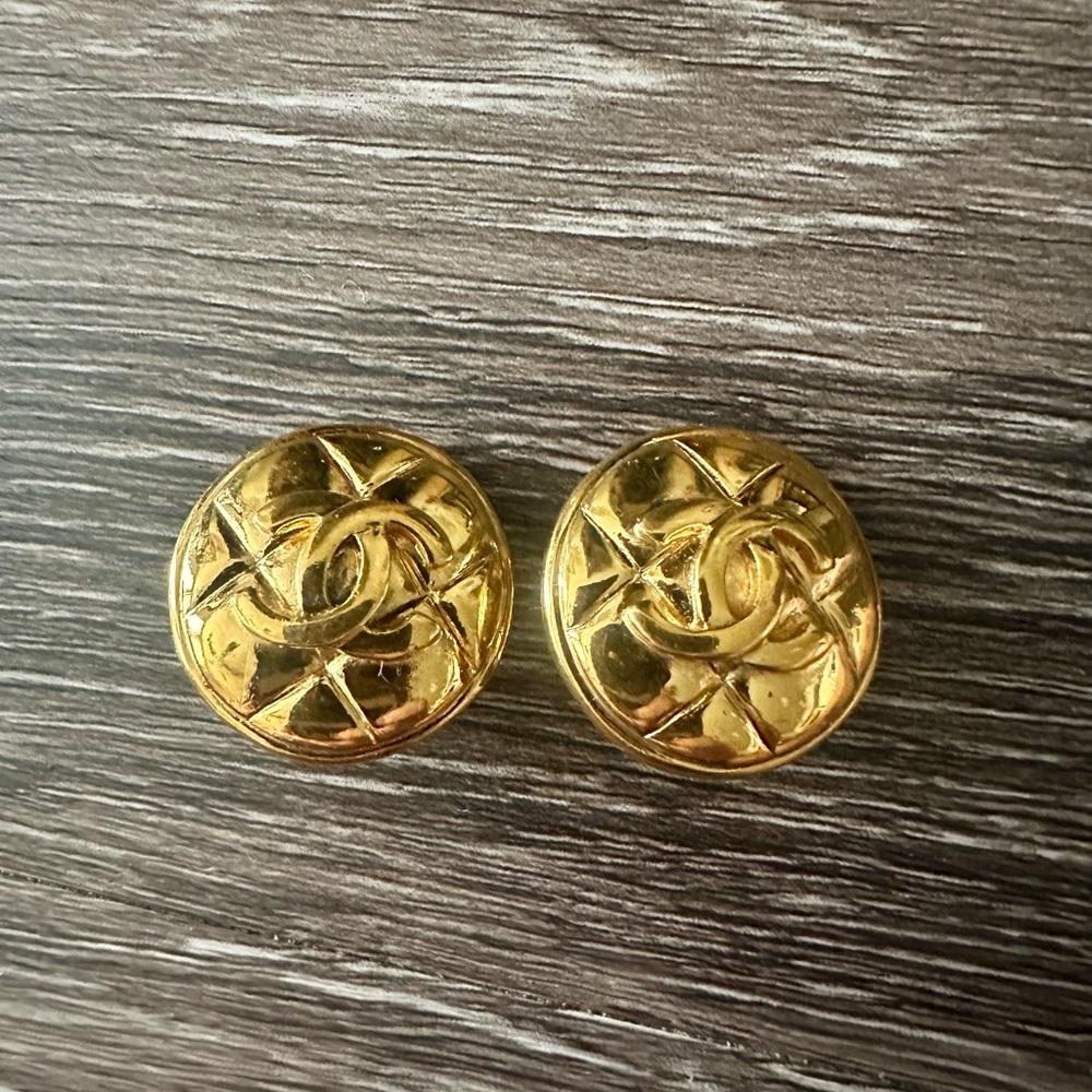 Vintage Authentic Chanel Clip-On Earrings